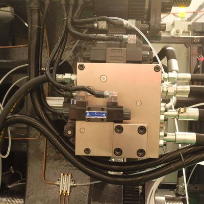 650T High Output Injection Moulding Machine To Manufacture Fruit Basket Box